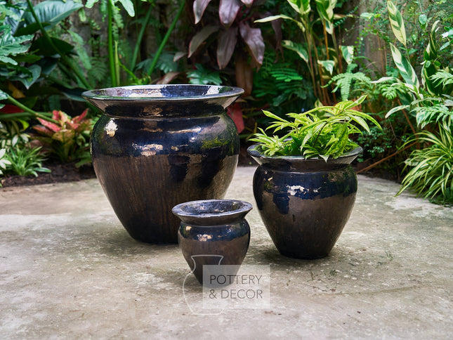 Welby Round Planter Metallic Black