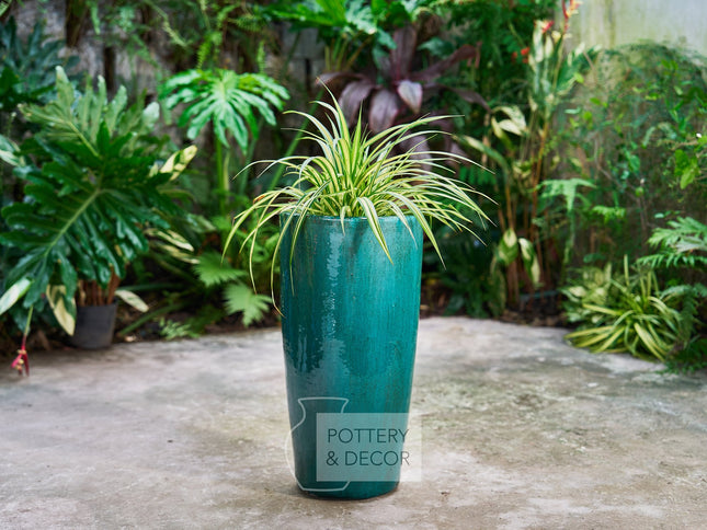 Elegante Round Planter Aqua