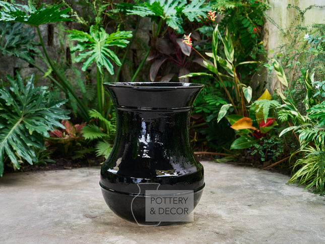 Shellback Round Jar Shiny Black