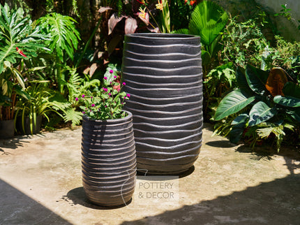 Samaria Round Planter Matte Black