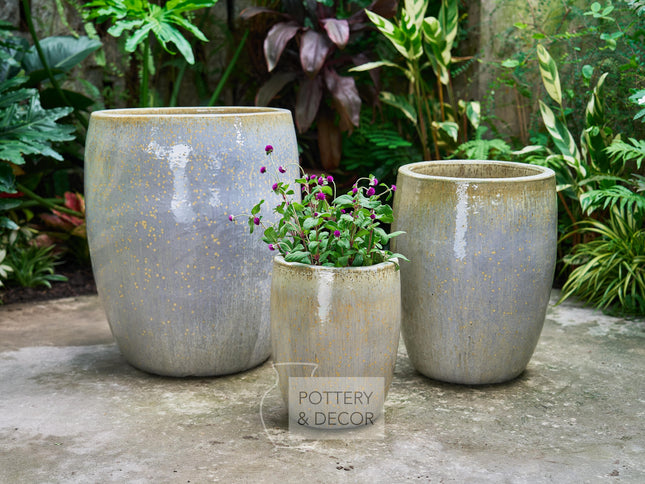 Cliffwood Round Planter Cream