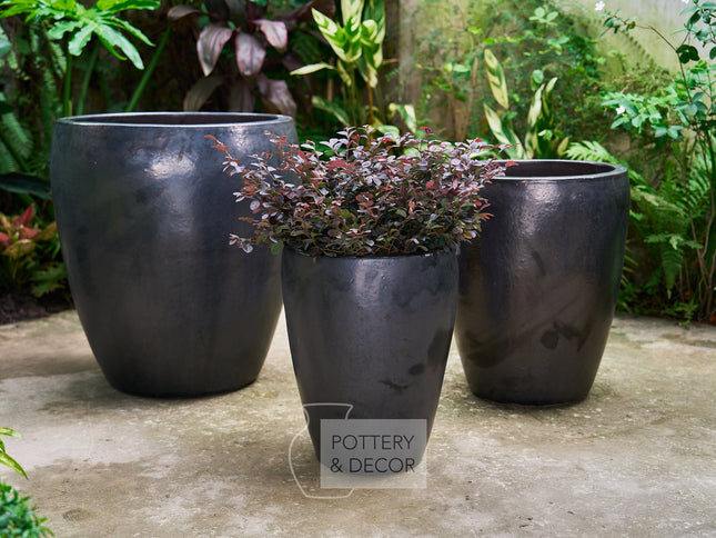 Athene Round Planter Matte Black