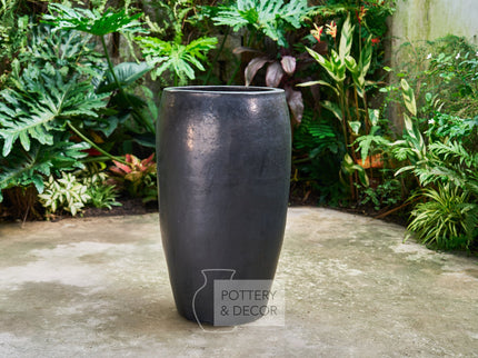 Osgood Round Jar Matte Black