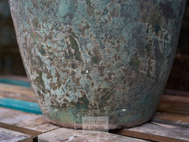 Cresthaven Round Planter Baja Aqua