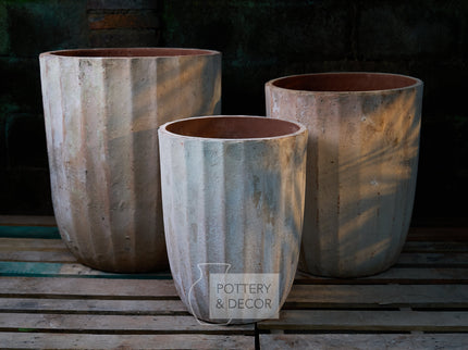 Millsgate Round Planter Earth White