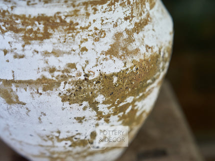 Kings Round Planter Earth White