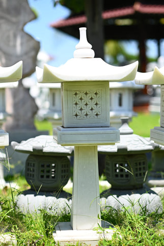 Classic Stone Lantern