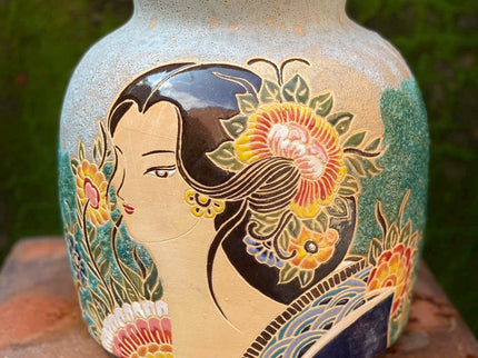 Lady Portrait Vase
